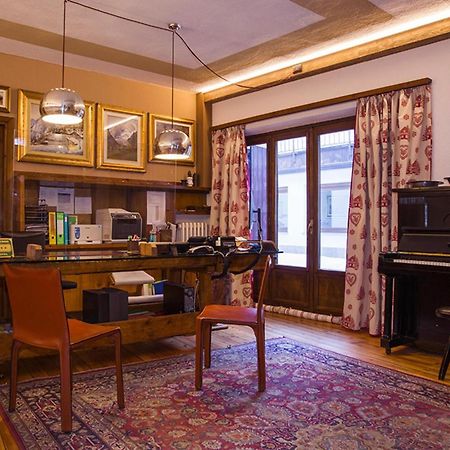Hotel Pilier D'Angle & Wellness Courmayeur Exterior photo