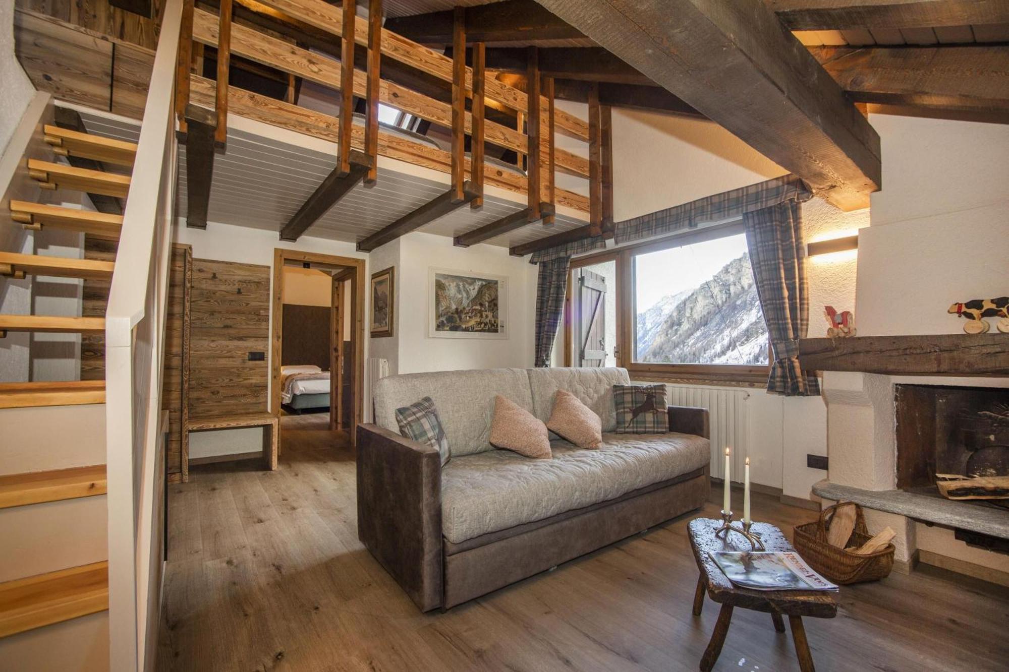 Hotel Pilier D'Angle & Wellness Courmayeur Exterior photo