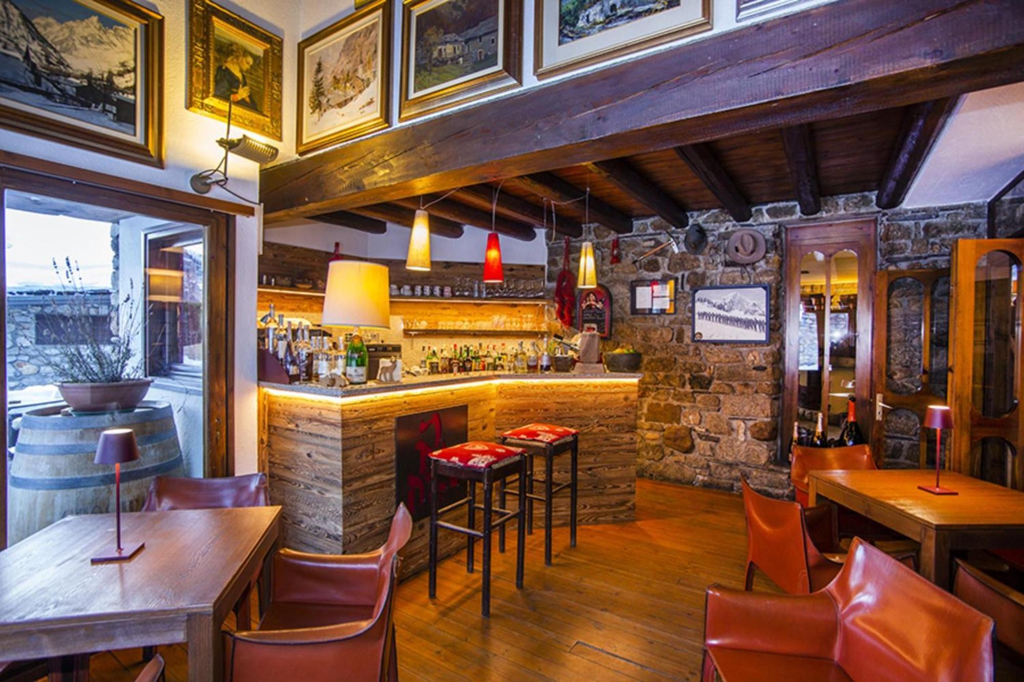Hotel Pilier D'Angle & Wellness Courmayeur Exterior photo