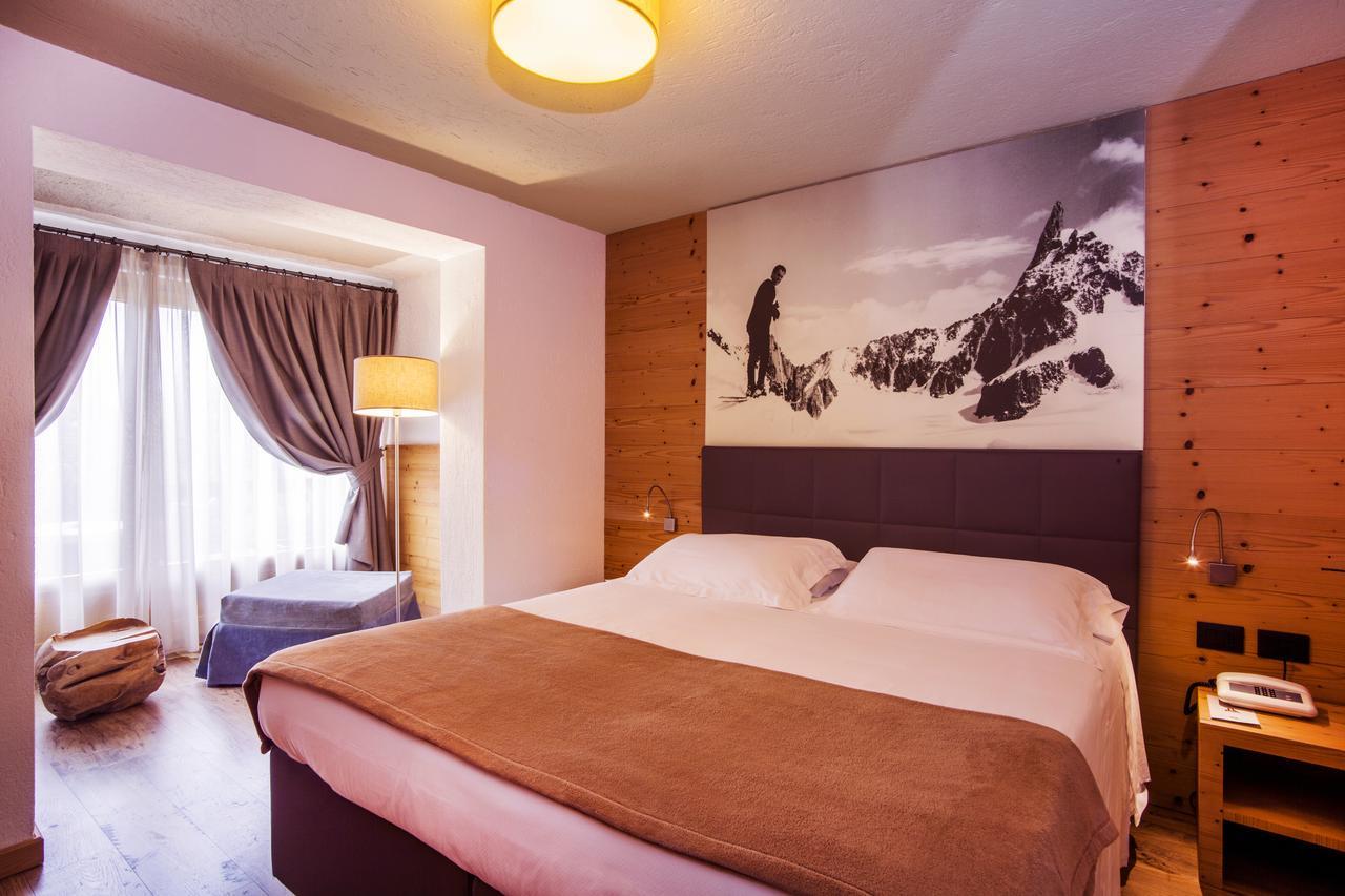Hotel Pilier D'Angle & Wellness Courmayeur Exterior photo