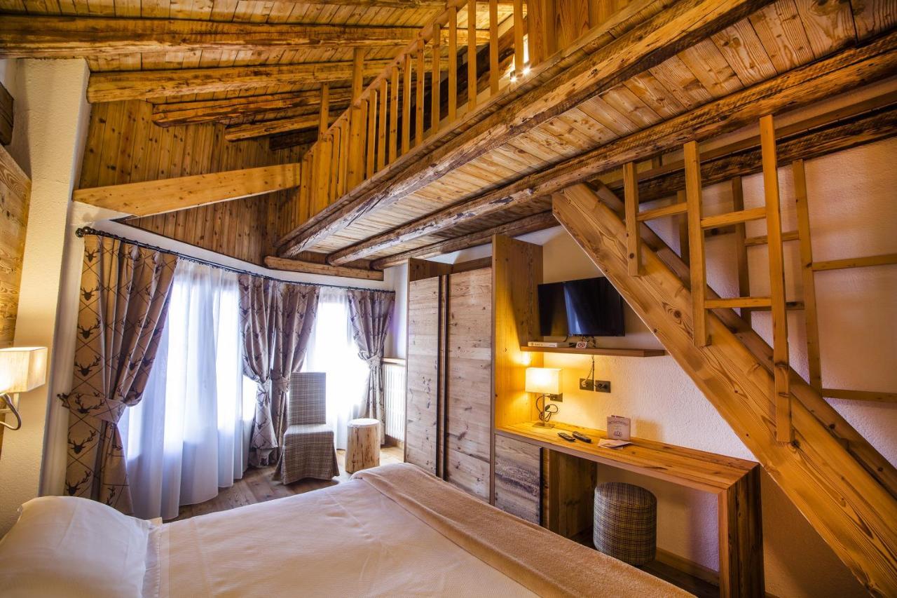 Hotel Pilier D'Angle & Wellness Courmayeur Exterior photo