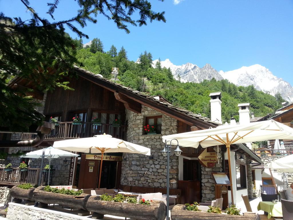 Hotel Pilier D'Angle & Wellness Courmayeur Exterior photo
